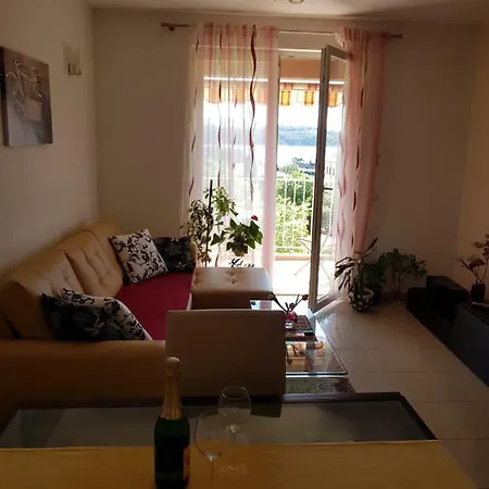 Flavia Maison d'hôtes Cres